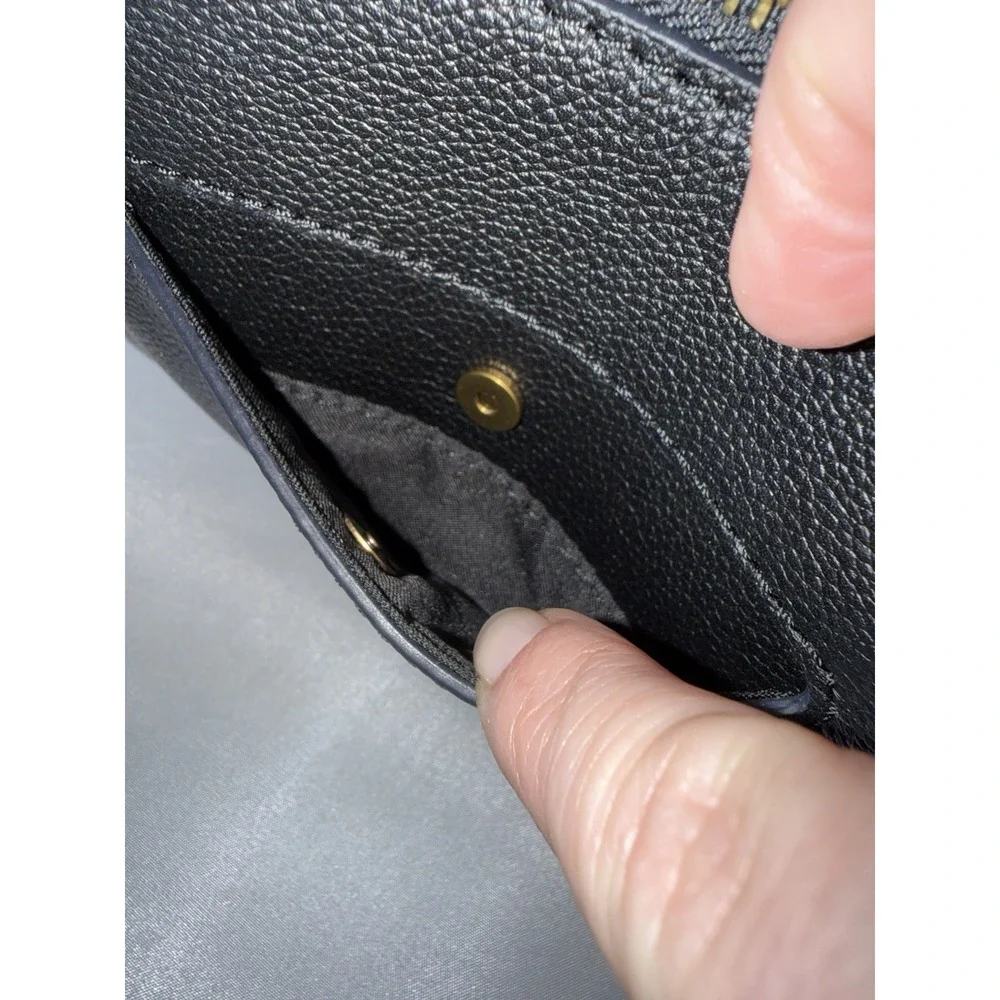 Fossil Sofia Leather Wristlet Clutch BlackPebbled  Zip Casual Travel Wedding